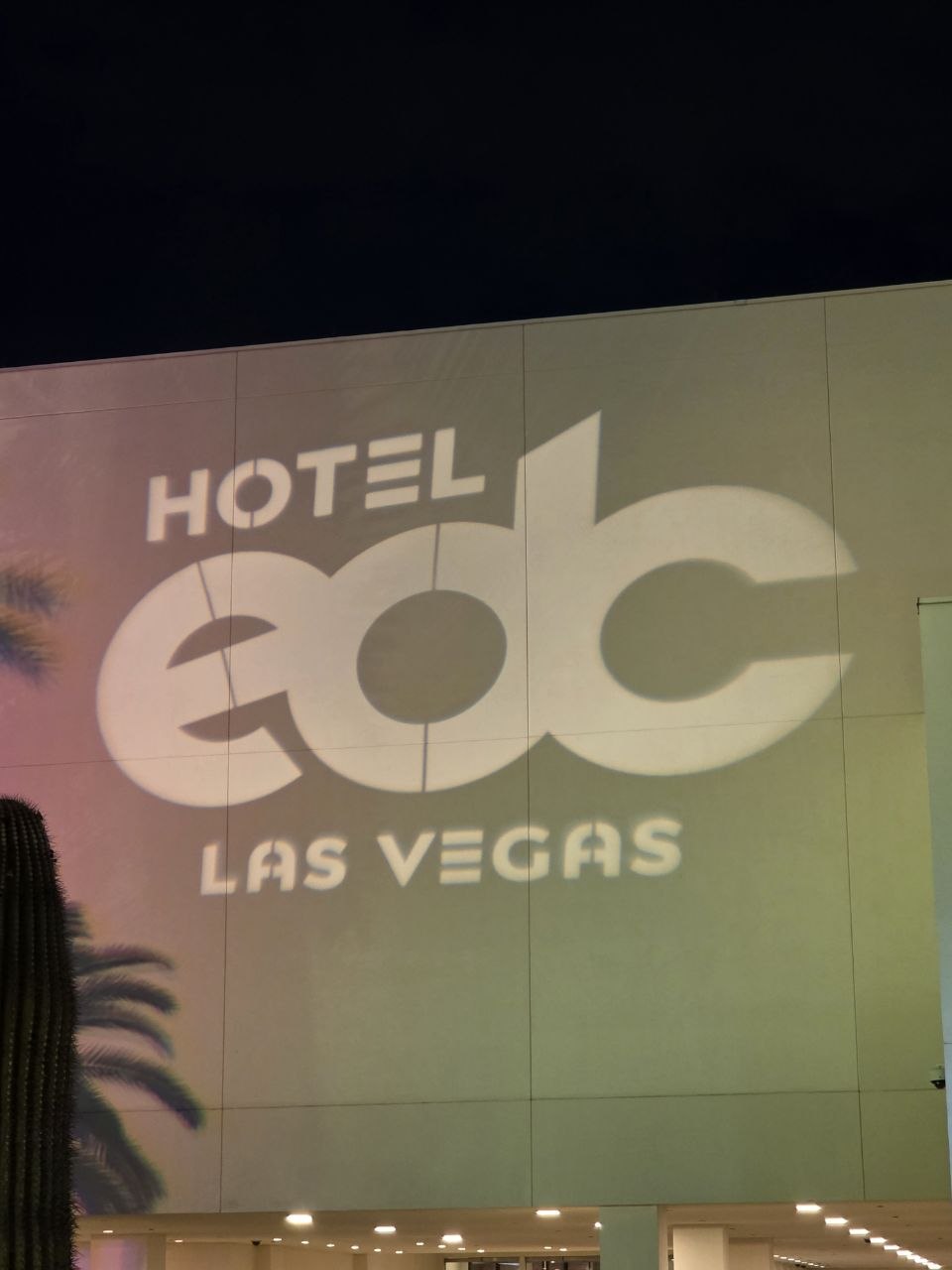 Virgin Hotels Las Vegas, Curio Collection by Hilton – Travel review photo