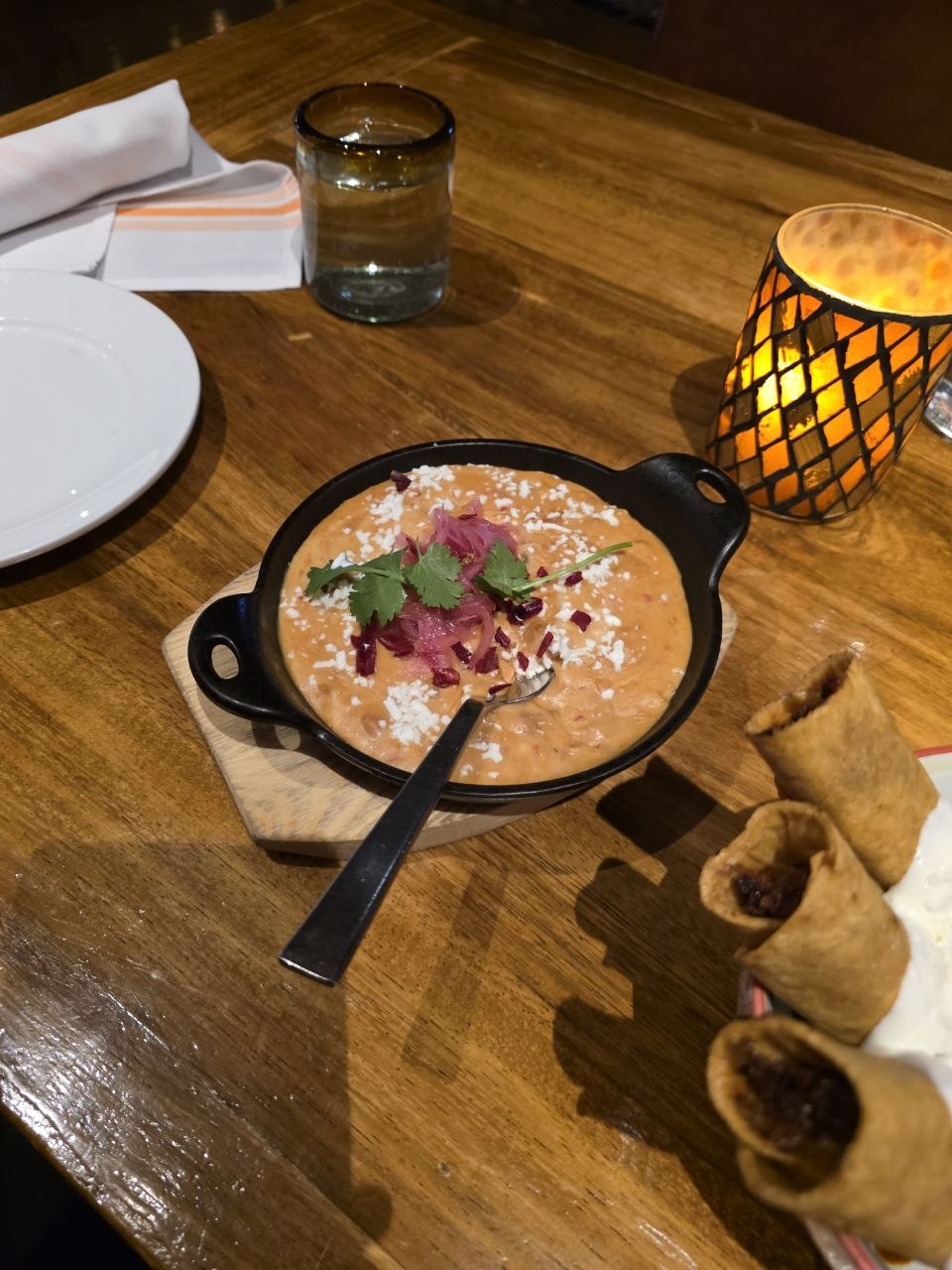 Virgin Hotels Las Vegas, Curio Collection by Hilton – Travel review photo