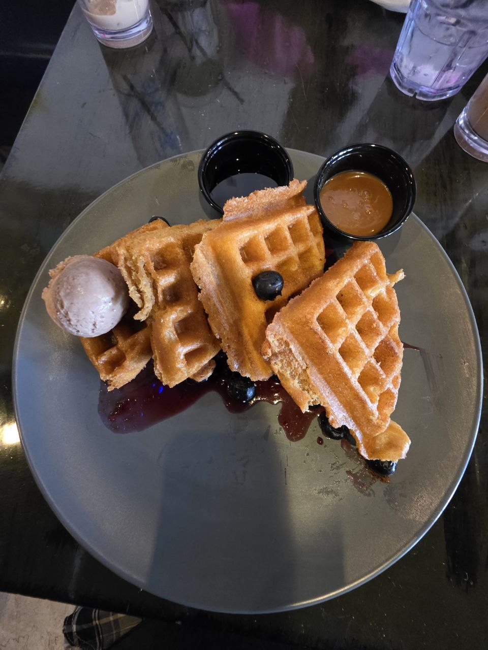 Makers & Finders – Food review photo