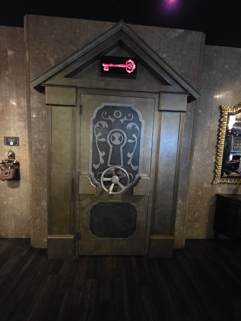 The Cabinet of Curiosities – Drinks review photo